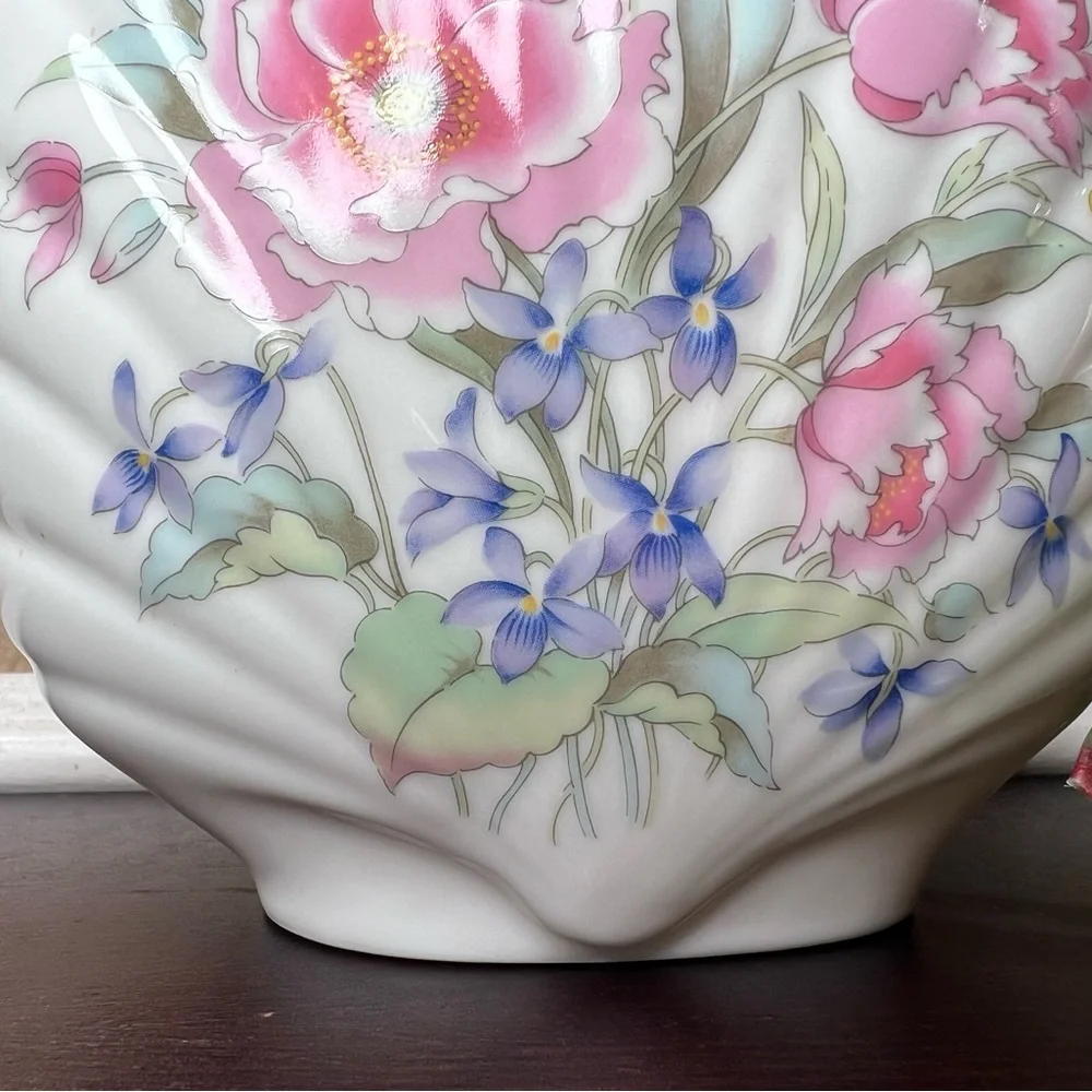 Vintage 1980's Floral Shell Vase, 80's Deco Revival, Japanese Fine China, Pastel